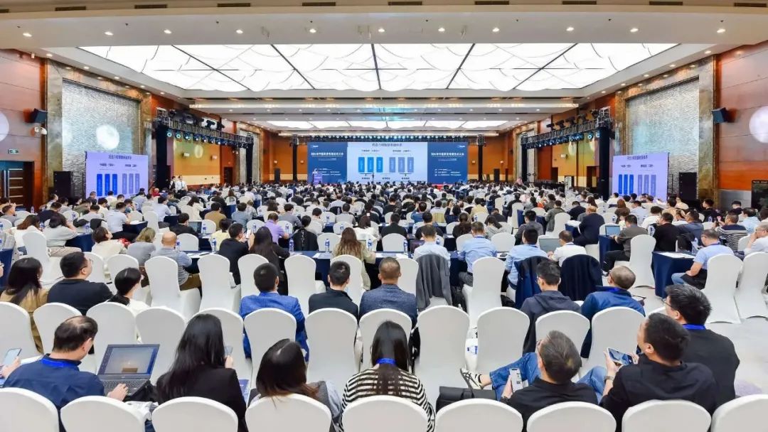 高安全、高倍率、輕量化 | 鵬輝能源全國家電大會現(xiàn)場分享電池技術創(chuàng)新